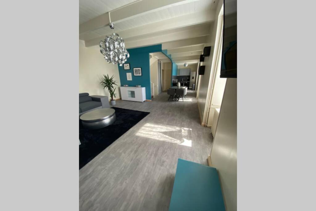 Jolie Maison En Plein Centre Du Ле-Гильвинек Экстерьер фото